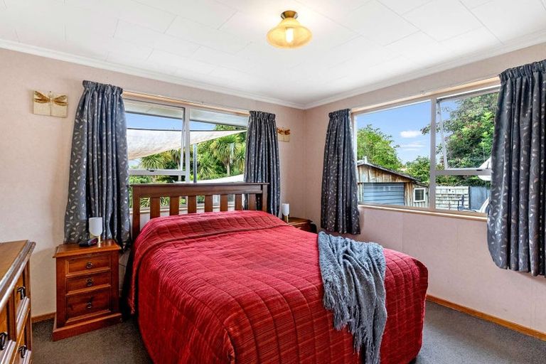 Photo of property in 52 Grove Street, Tinwald, Ashburton, 7700