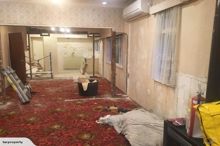 Photo of property in 59 Kamahi Street, Stokes Valley, Lower Hutt, 5019