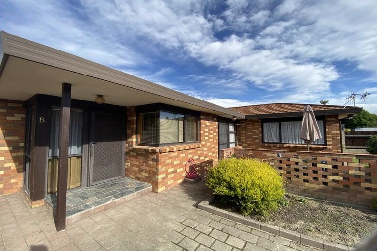 Photo of property in 53b Church Road, Taradale, Napier, 4112