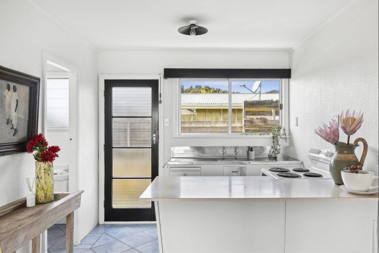 Photo of property in 778b Abel Tasman Drive, Pohara, Takaka, 7183