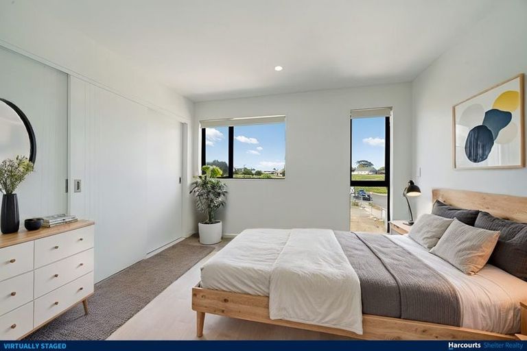 Photo of property in 5 Mataitai Road, Hobsonville, Auckland, 0618