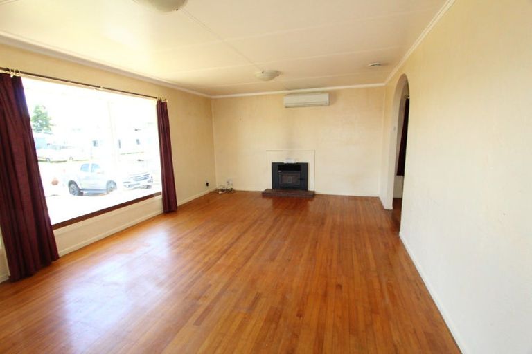 Photo of property in 12 Myrtle Grove, Putaruru, 3411
