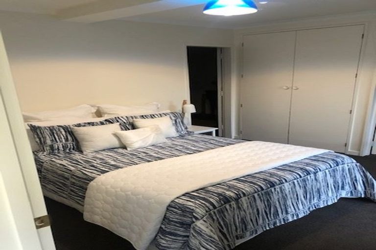 Photo of property in 360 Kaikorai Valley Road, Bradford, Dunedin, 9011