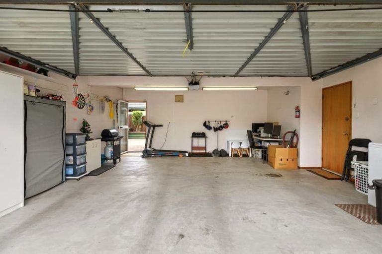 Photo of property in 2/18 Murmont Street, Bishopdale, Christchurch, 8053