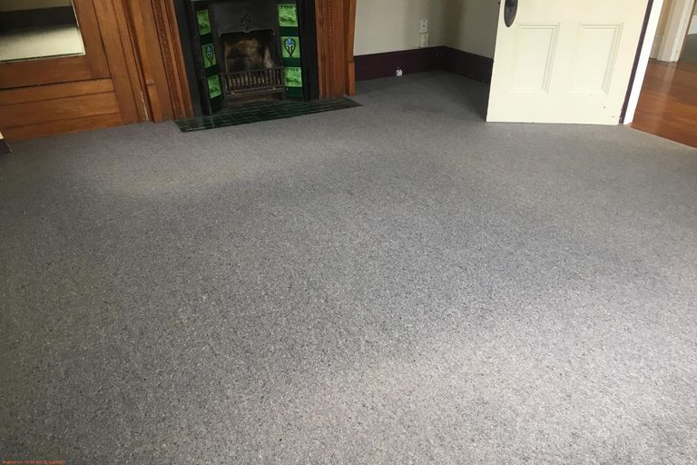 Photo of property in 52 Timaru Road, Waimate, 7924