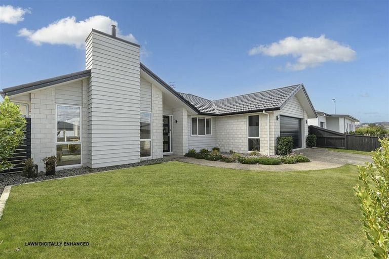 Photo of property in 115 Penetaka Heights, Pyes Pa, Tauranga, 3112