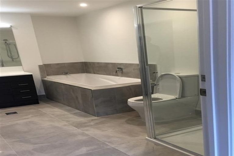 Photo of property in 84 Rangihina Road, Hobsonville, Auckland, 0616