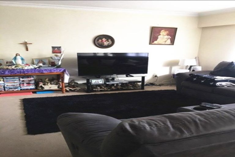 Photo of property in 2/137 Coronation Road, Papatoetoe, Auckland, 2025