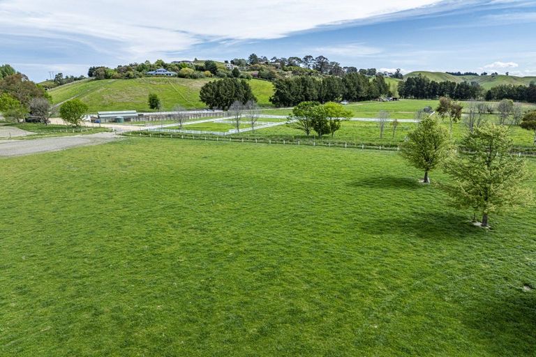 Photo of property in 40 Wheatley Road, Waiohiki, Napier, 4183