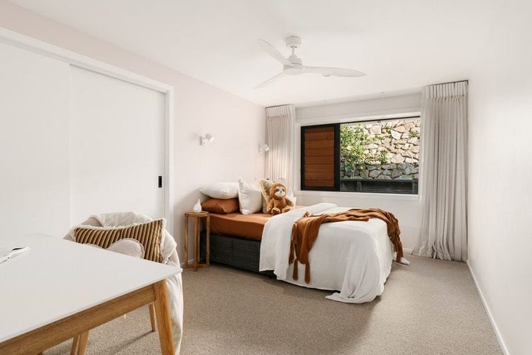 Photo of property in 2 Keam Way, Welcome Bay, Tauranga, 3112