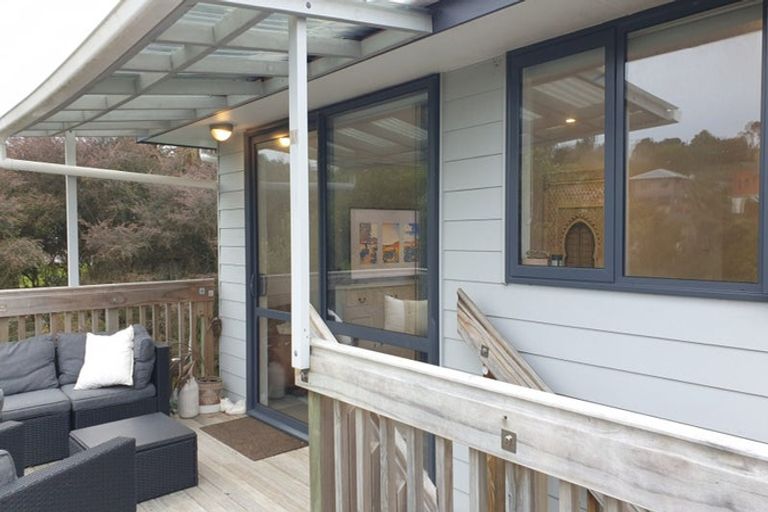 Photo of property in 45 Brian Crescent, Stanmore Bay, Whangaparaoa, 0932