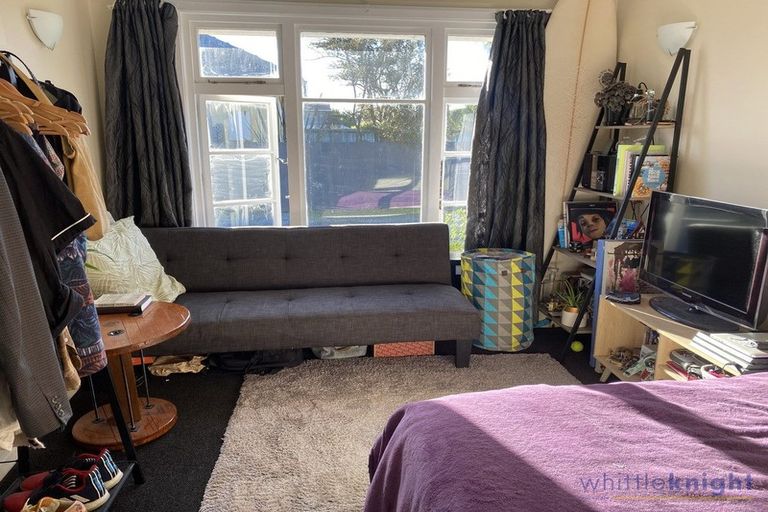 Photo of property in 1/100 Oram Avenue, New Brighton, Christchurch, 8061