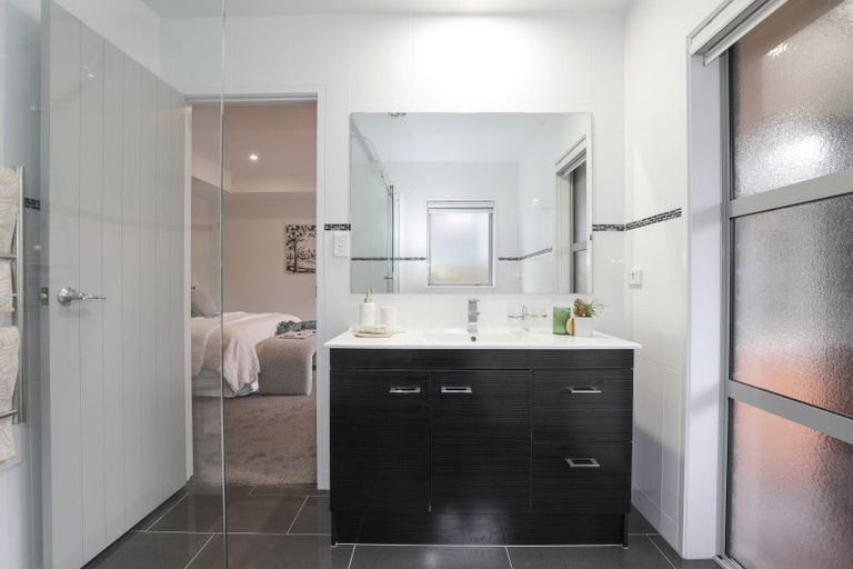 Photo of property in 32 Stafford Rise, Owhata, Rotorua, 3010