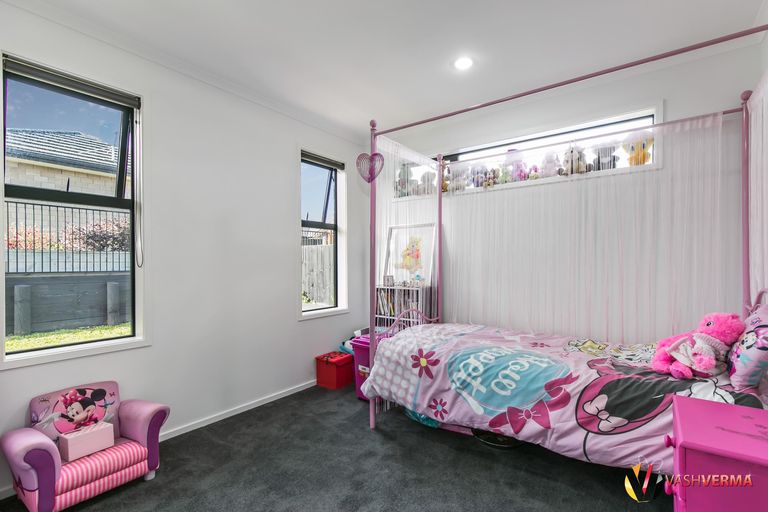 Photo of property in 300 Harbourside Drive, Karaka, Papakura, 2113