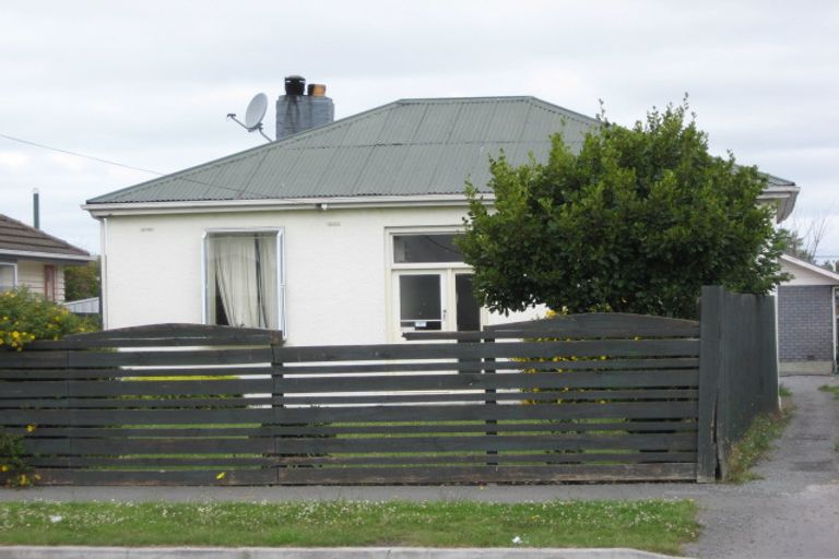 Photo of property in 2/64 Mackworth Street, Woolston, Christchurch, 8062