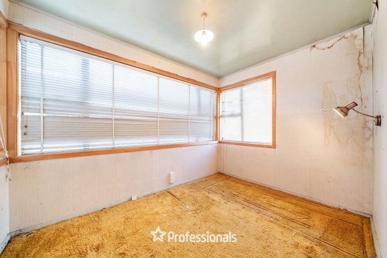 Photo of property in 14 Norris Grove, Taita, Lower Hutt, 5011