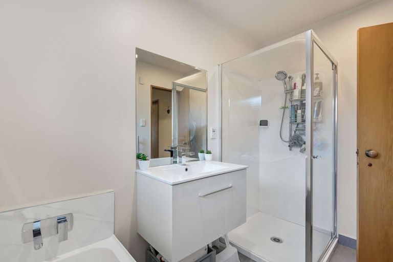 Photo of property in 122 East Belt, Lincoln, 7608