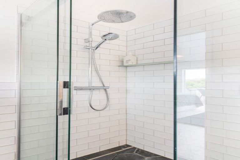 Photo of property in 24 Brodie Lane, Pauanui, Hikuai, 3579