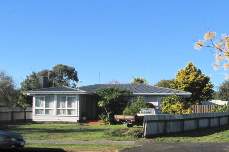 Photo of property in 98 Harold Holt Avenue, Onekawa, Napier, 4110