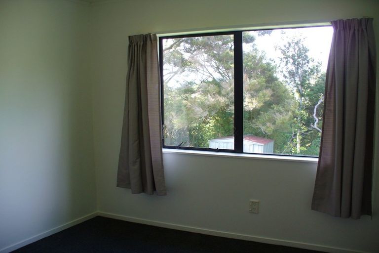Photo of property in 99 West Harbour Drive, West Harbour, Auckland, 0618