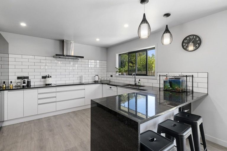 Photo of property in 8 Gladys Place, Levin, 5510