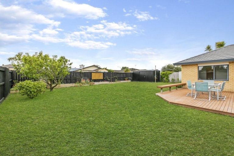 Photo of property in 5 Andalusian Place, Papamoa Beach, Papamoa, 3118