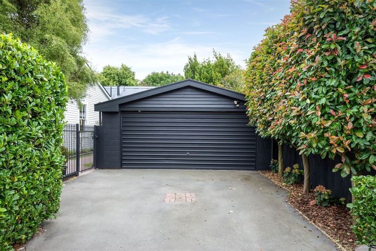 Photo of property in 59 Office Road, Merivale, Christchurch, 8014