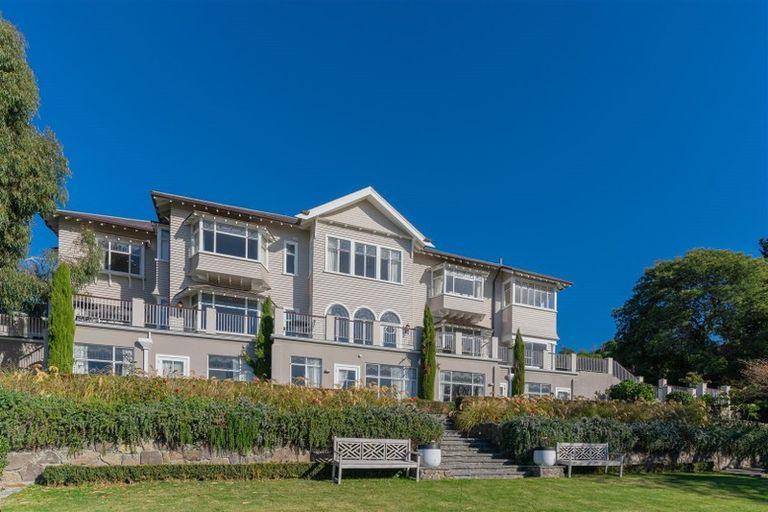 Photo of property in 141 Hackthorne Road, Cashmere, Christchurch, 8022