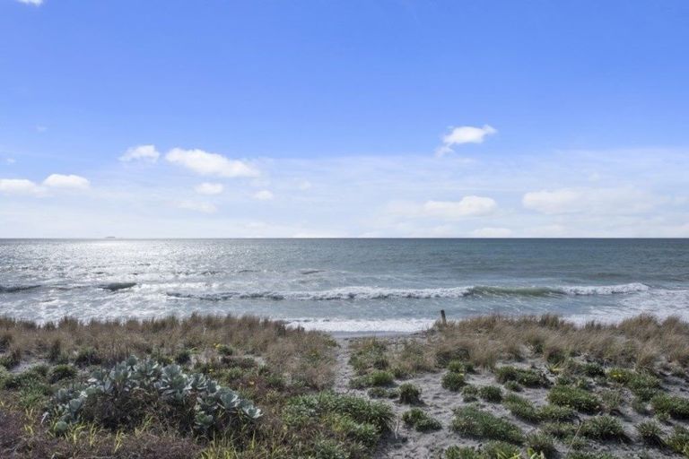 Photo of property in 7 Pukehina Parade, Pukehina, Te Puke, 3189