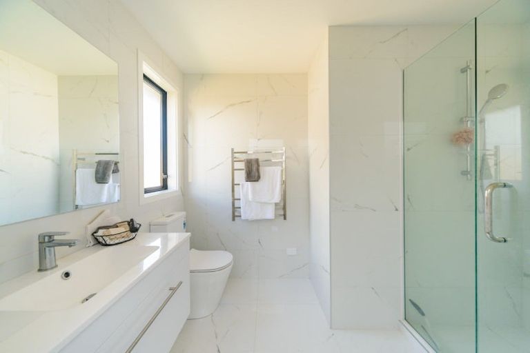 Photo of property in 94 James Line, Kelvin Grove, Palmerston North, 4414