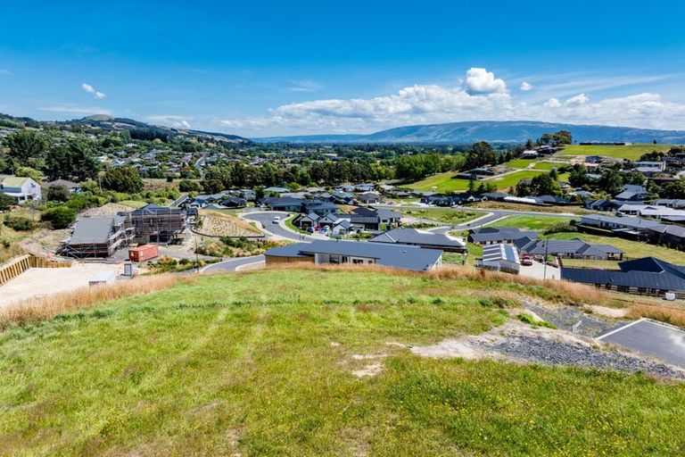 Photo of property in 10 Carnea Heights, Mosgiel, 9024