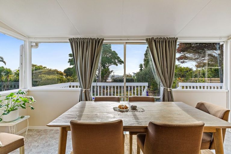 Photo of property in 12 Washington Avenue, Snells Beach, 0920