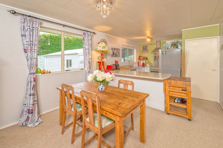 Photo of property in 220 Goodwin Road, Aka Aka, Waiuku, 2682