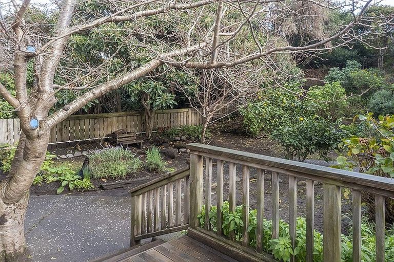 Photo of property in 162 Wellington Road, Paekakariki, 5034