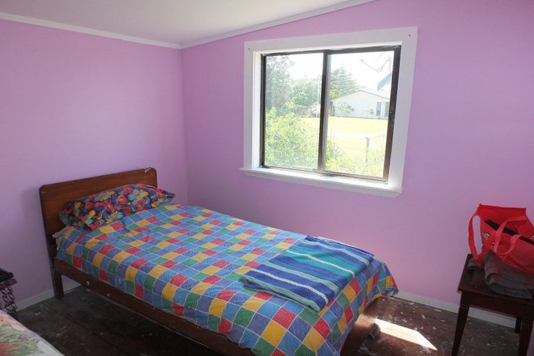 Photo of property in 7 Ocean Beach Street, Foxton Beach, Foxton, 4815