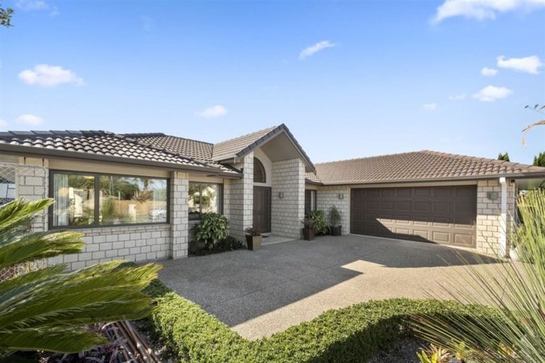 Photo of property in 90 Twin Oak Avenue, Papamoa Beach, Papamoa, 3118