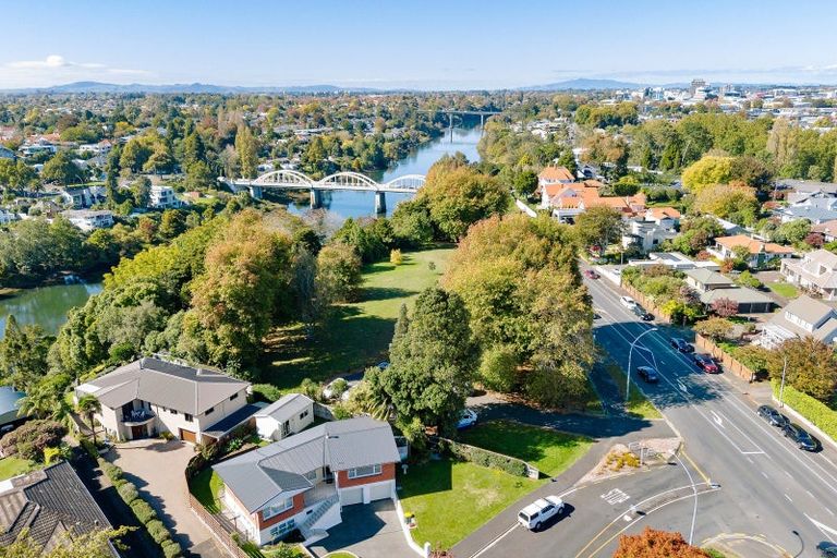 Photo of property in 2 Awatere Avenue, Beerescourt, Hamilton, 3200