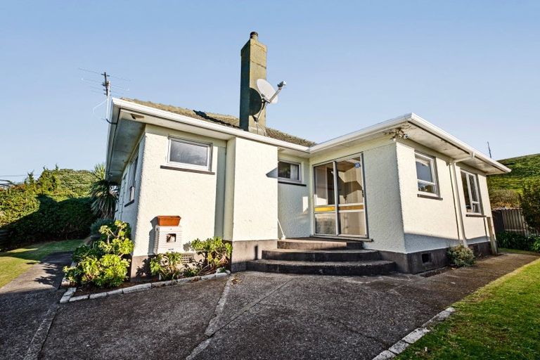 Photo of property in 10 Blagdon Road, Blagdon, New Plymouth, 4310