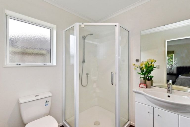 Photo of property in 17 Kentwood Place, Flagstaff, Hamilton, 3210