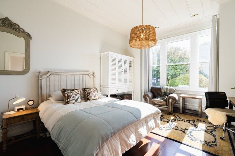 Photo of property in 2 Melrose Street, Roslyn, Dunedin, 9010