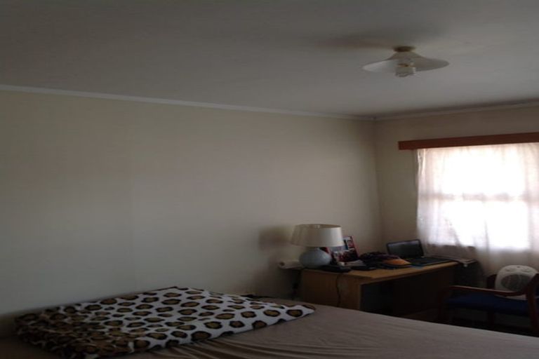 Photo of property in 2/4 Wolfe Street, Regent, Whangarei, 0112
