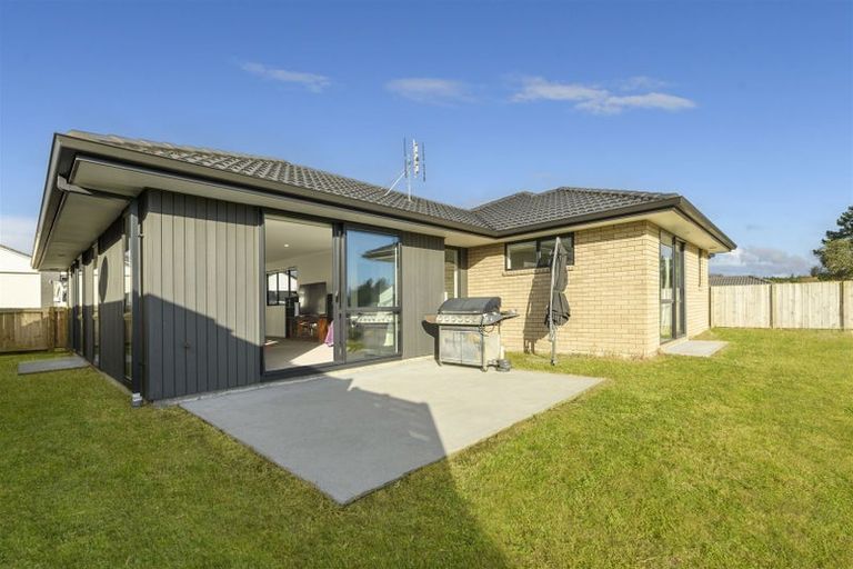 Photo of property in 24 Kirk Lane, Ohauiti, Tauranga, 3112