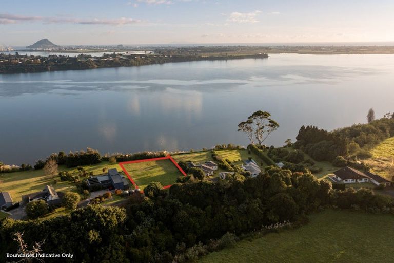 Photo of property in 206 Ranginui Road, Welcome Bay, Tauranga, 3175
