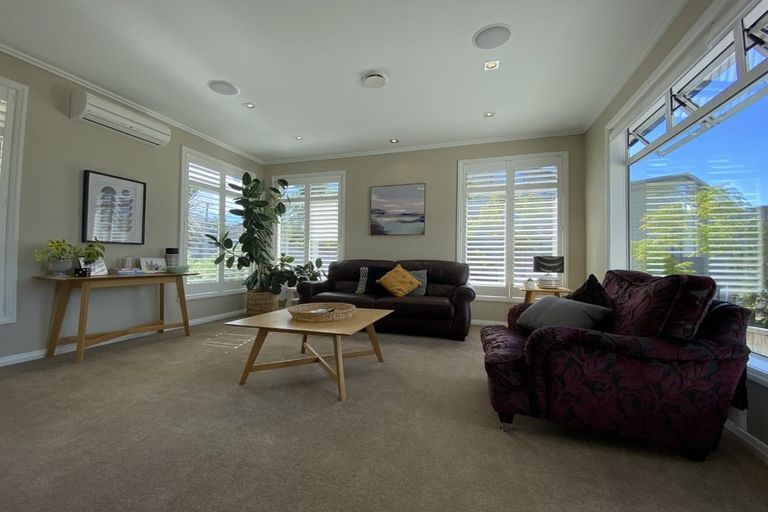 Photo of property in 9 Castor Bay Road, Castor Bay, Auckland, 0620