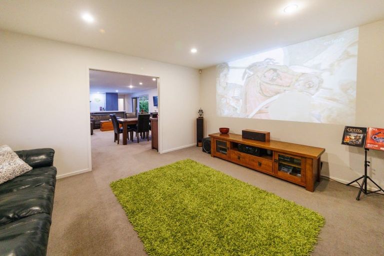 Photo of property in 100 Greer Court, Bunnythorpe, Palmerston North, 4481