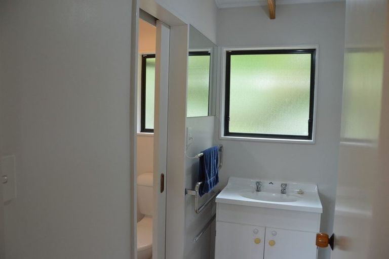 Photo of property in 21 Kings Road, Paihia, 0200