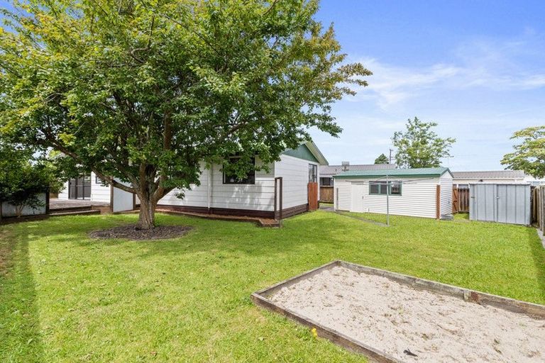 Photo of property in 68 Young Street, Morrinsville, 3300