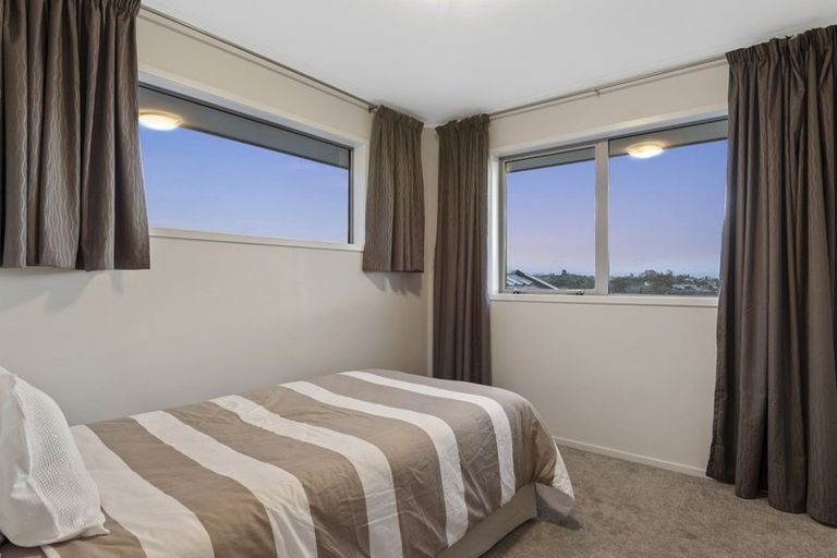 Photo of property in 10 Elena Place, Welcome Bay, Tauranga, 3112