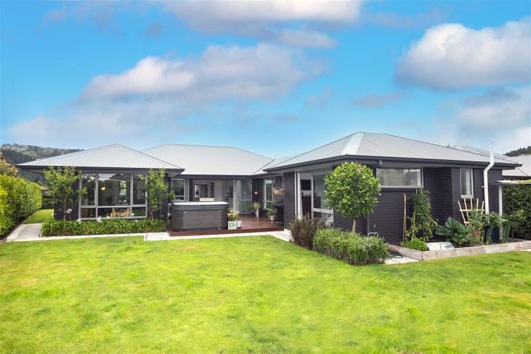 Photo of property in 44 Worsleys Road, Cracroft, Christchurch, 8025