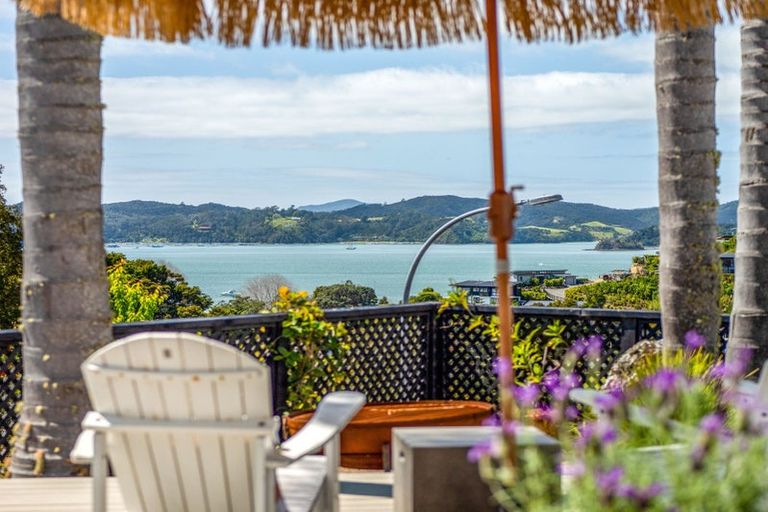 Photo of property in 21 Joyces Road, Paihia, 0200